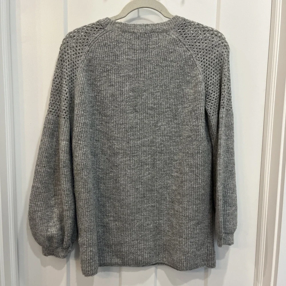 Nanette‎ Lepore Women's Gray Knit Sweater Bell Sleeves Crew Neck Size Small